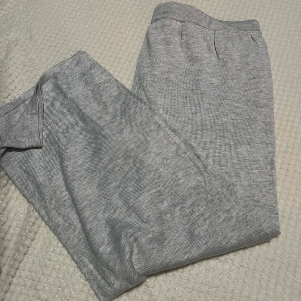 Members Mark luxury cashmere blend wide leg pants.